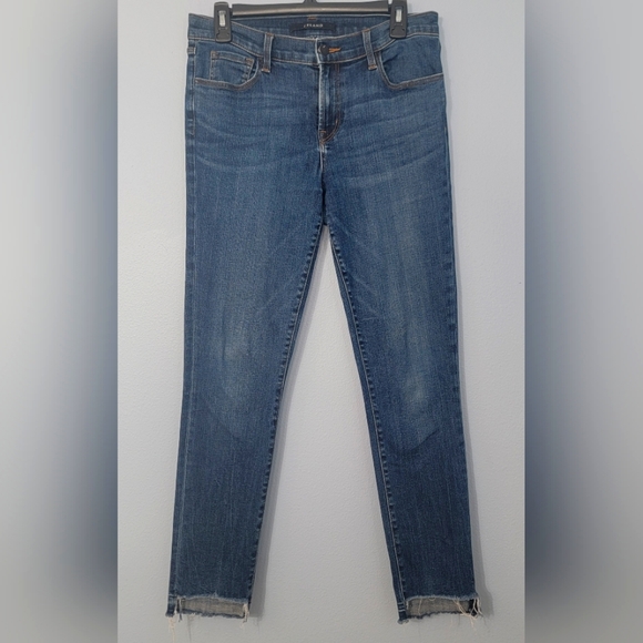 J Brand skinny stretch denim distressed ankle size 30 Skinny